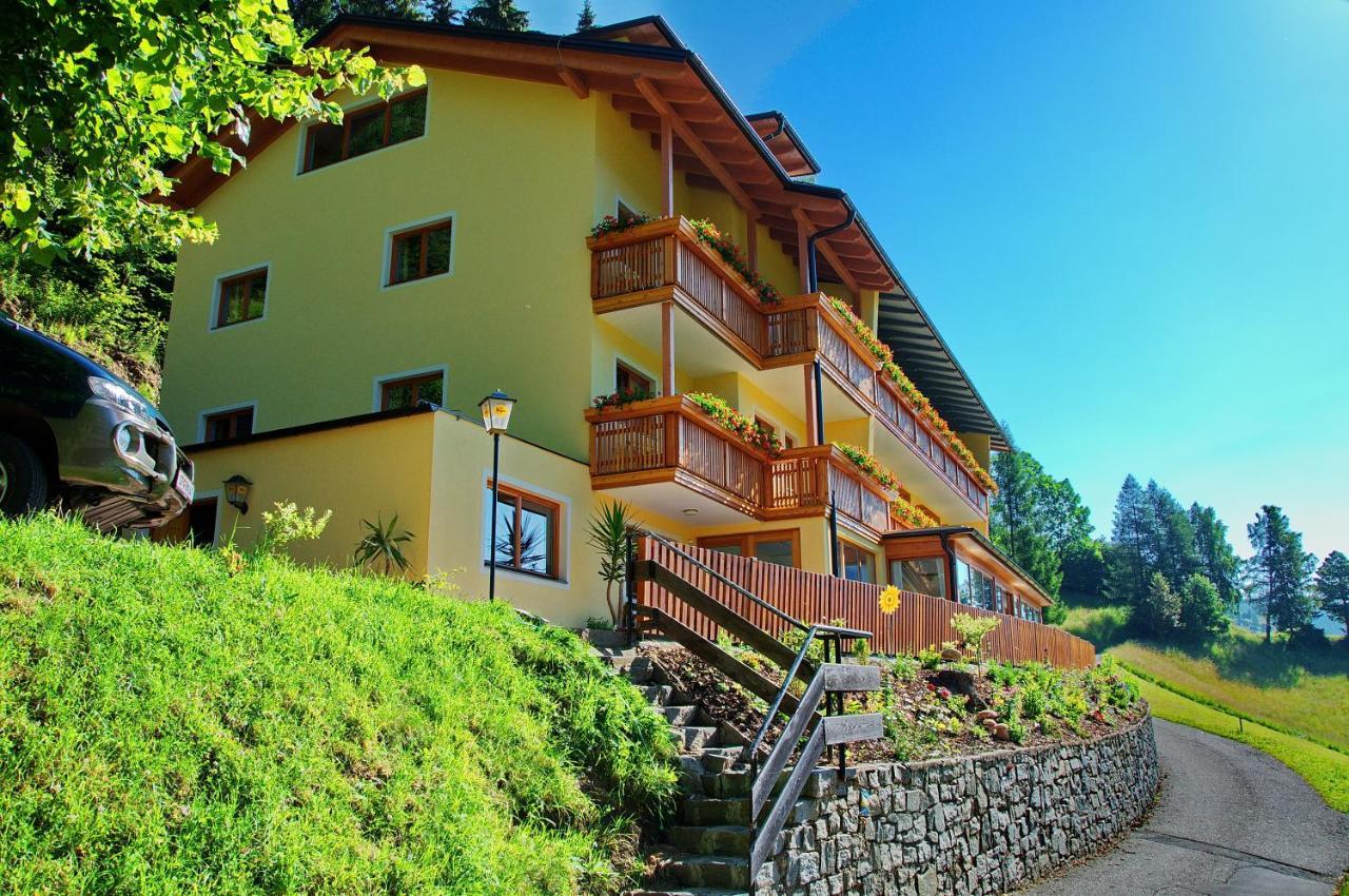 Hotel Raunig باد كلينكيرشهايم المظهر الخارجي الصورة